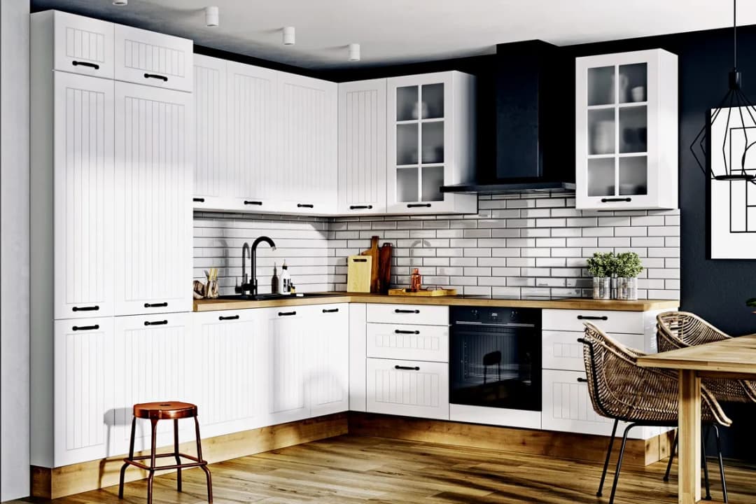 Jak pomalować szafki kuchenne na biało - uniknij najczęstszych błędów