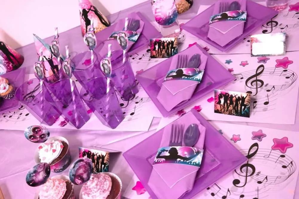 Jak udekorować stół na 18 urodziny - wyjątkowe pomysły i inspiracje