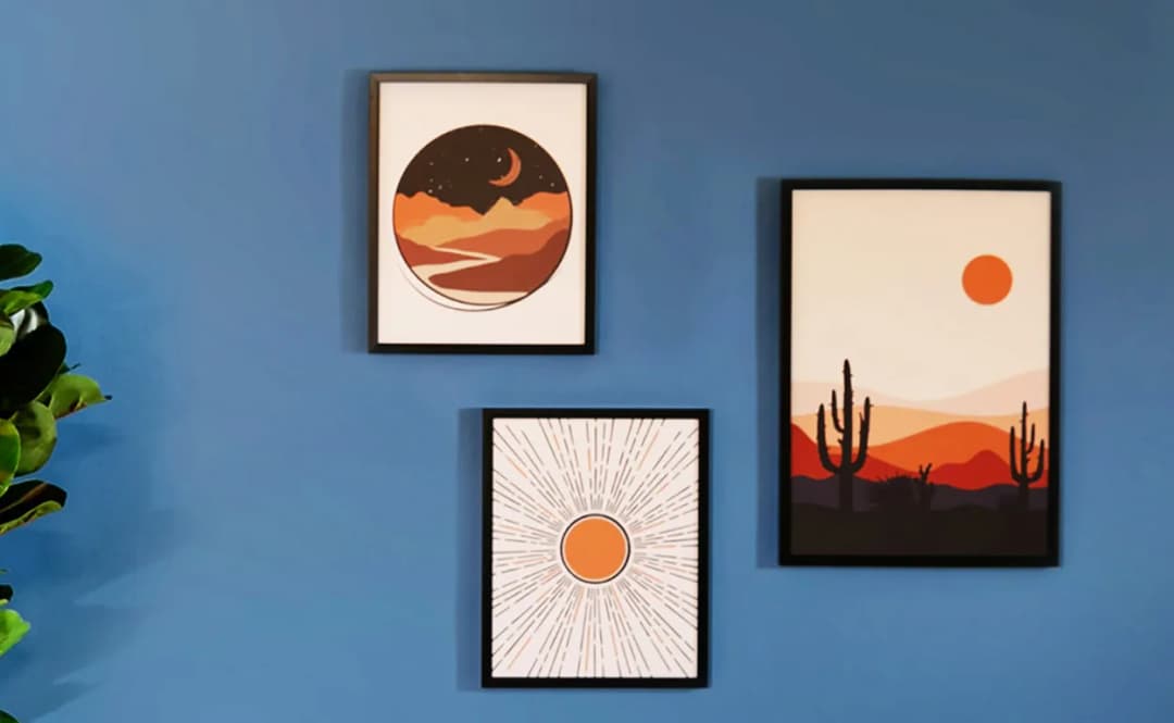 Na jakiej wysokości powiesić obraz nad kanapą, by uniknąć błędów?